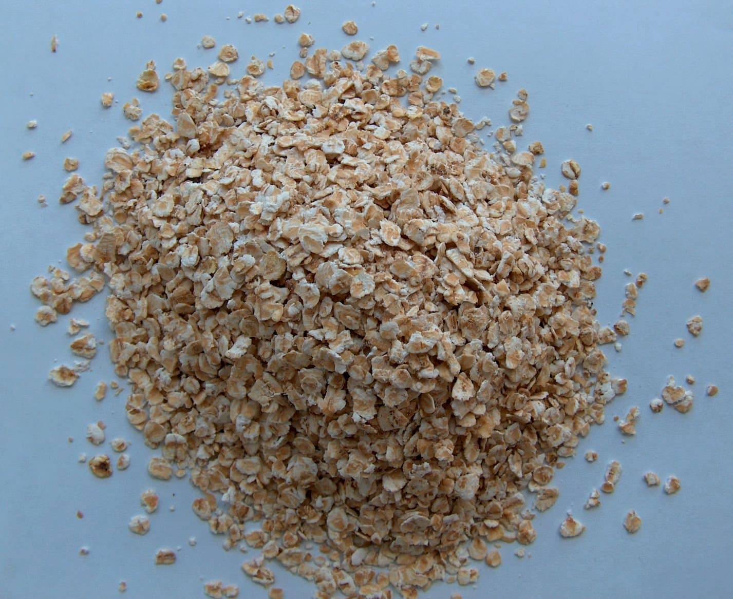 Rolled oat flakes